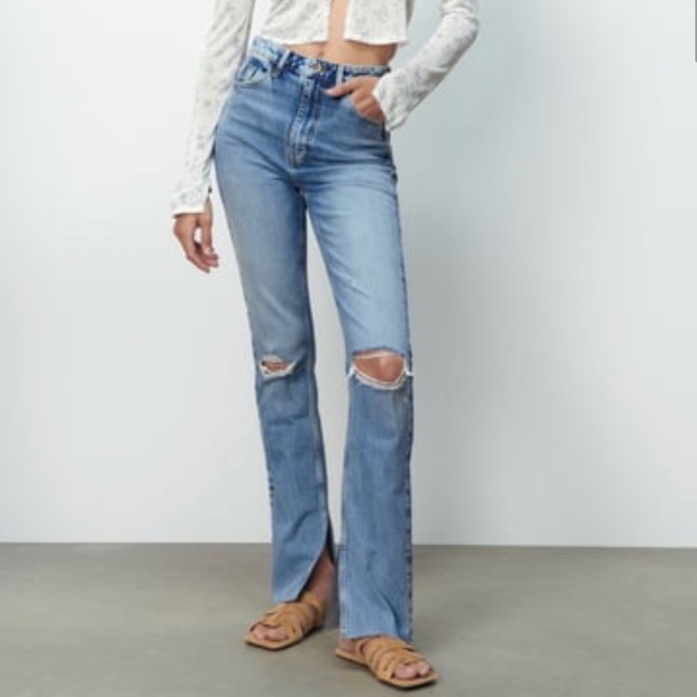 NWT Zara high rise flared slim fit Z1975 jeans slit in Women